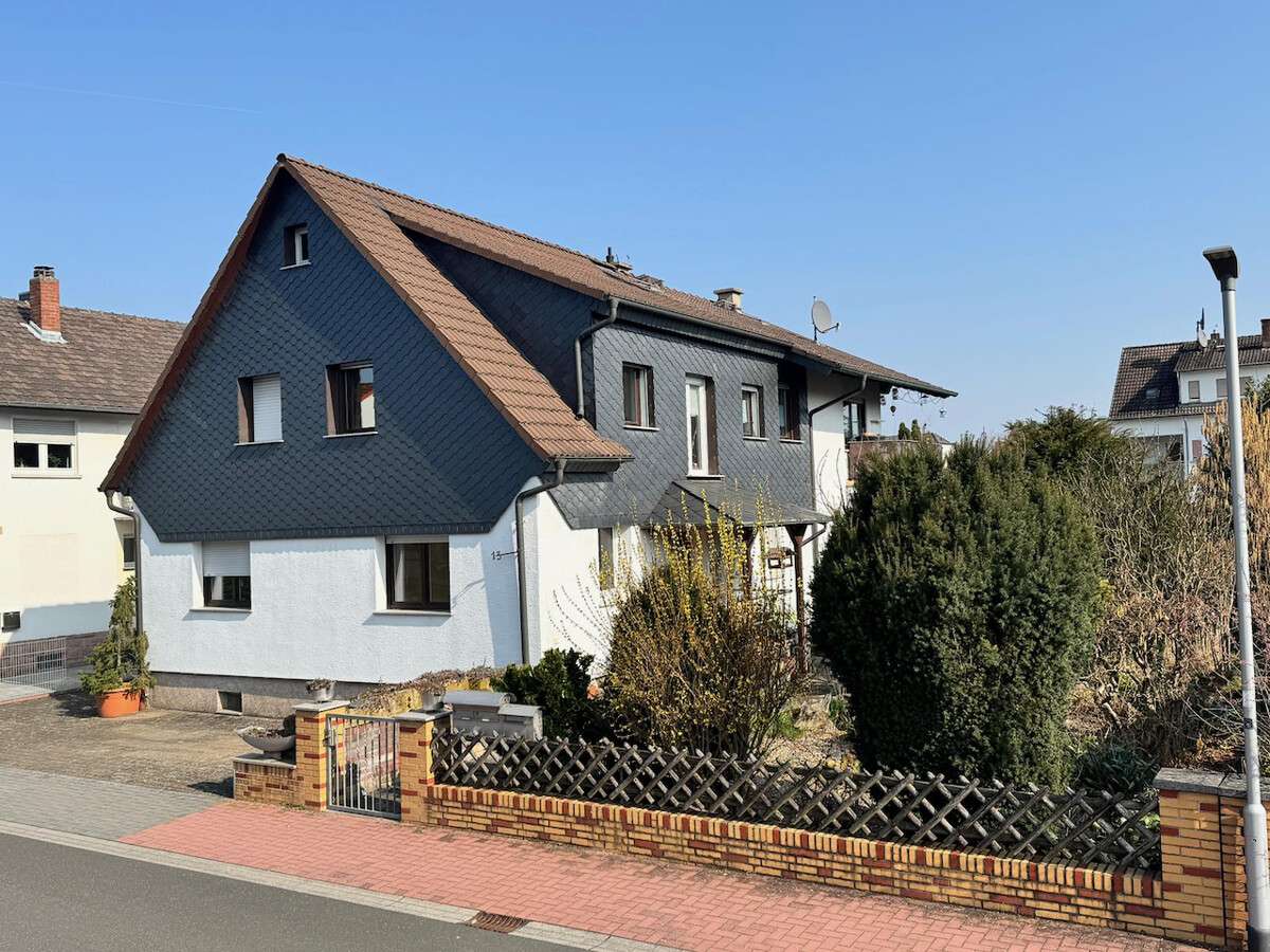 Thumbnail-Haus zum Kaufen in Schaafheim 574.000,00 € 196.2 m²