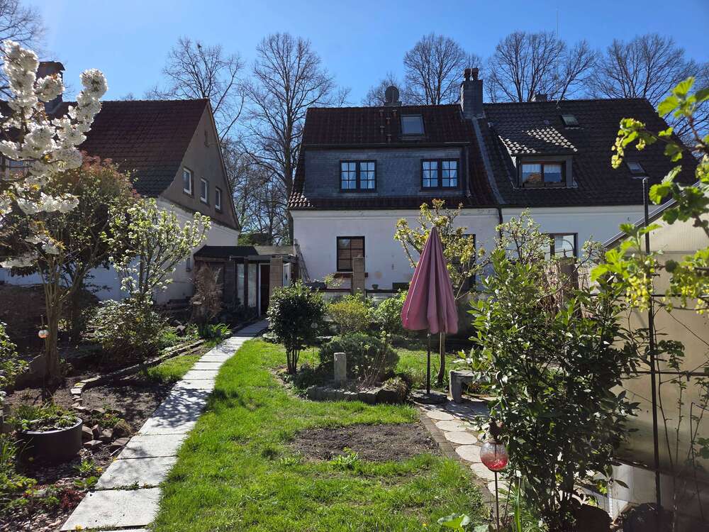 Thumbnail-Haus zum Kaufen in Dortmund 350.000,00 € 116.82 m²