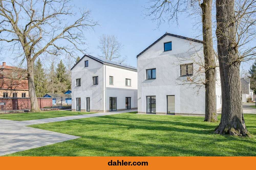 Thumbnail-Haus zum Kaufen in Falkensee 875.000,00 € 150 m²