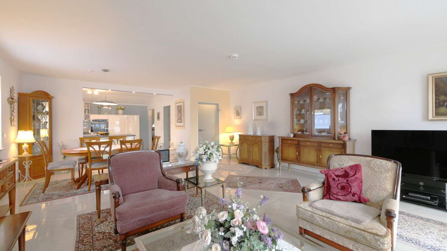 Thumbnail-Wohnung zum Kaufen in Bad Lippspringe 349.000,00 € 131 m²