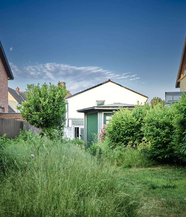 Thumbnail-Grundstück zu verkaufen in Niederkassel 290.000,00 € 450 m²