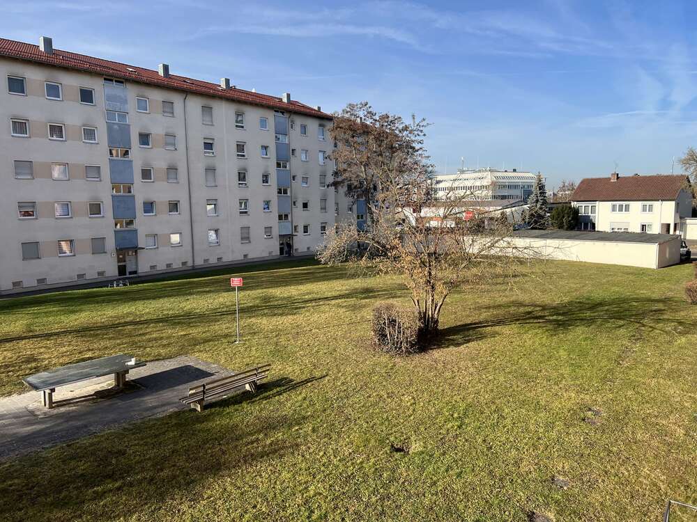Thumbnail-Wohnung zum Kaufen in Böblingen 259.000,00 € 65 m²
