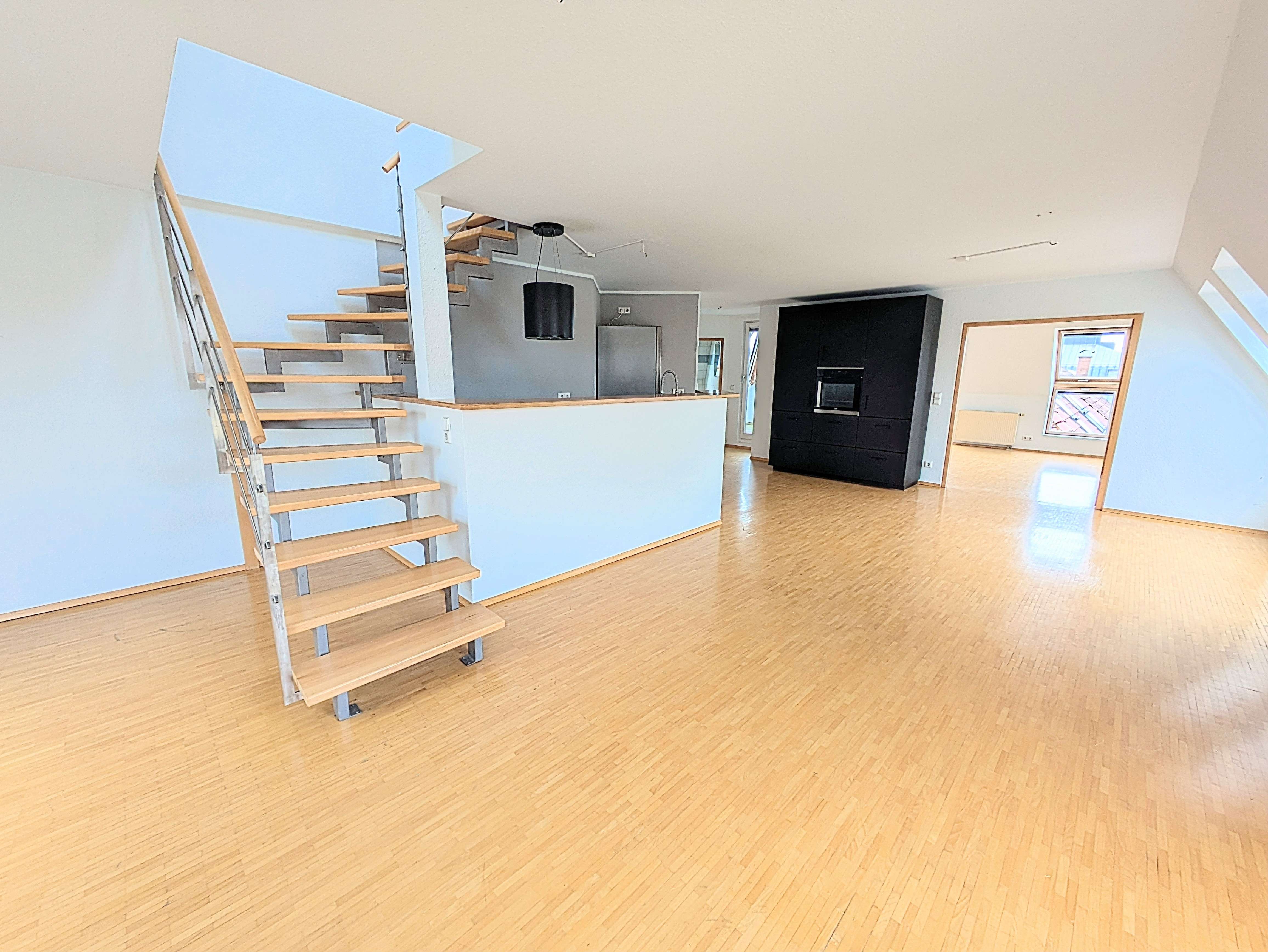 Thumbnail-Wohnung zum Mieten in Stuttgart 1.642,00 € 108 m²