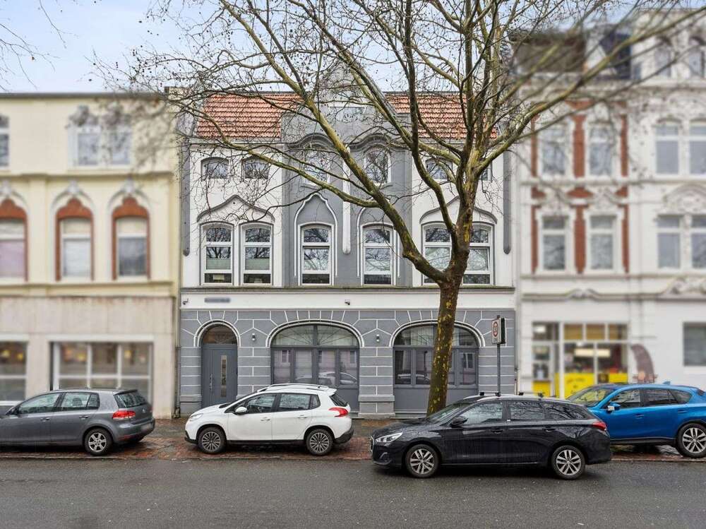 Thumbnail-Haus zum Kaufen in Wilhelmshaven 625.000,00 € 343.62 m²