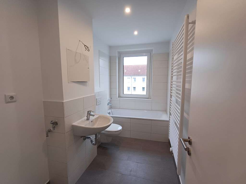 Thumbnail-Wohnung zum Mieten in Merseburg 317,00 € 48.65 m²