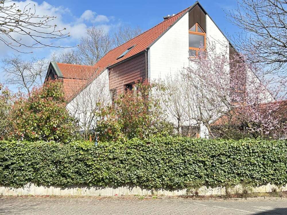 Thumbnail-Haus zum Kaufen in Langenfeld 970.000,00 € 222 m²