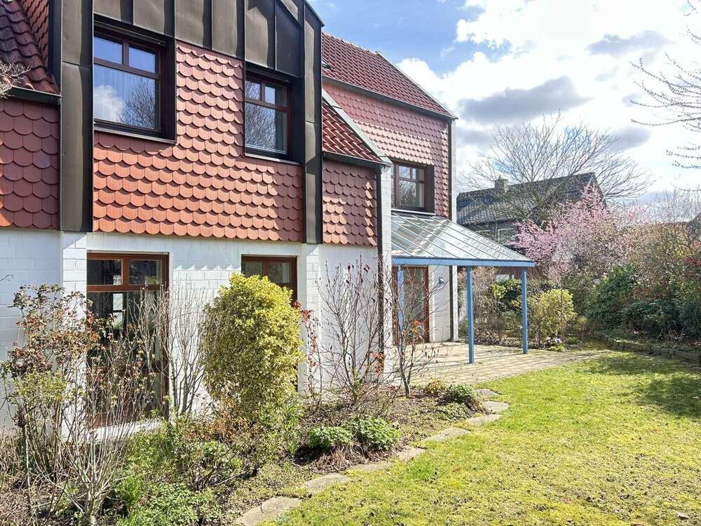 Thumbnail-Haus zum Kaufen in Langenfeld 970.000,00 € 222 m²