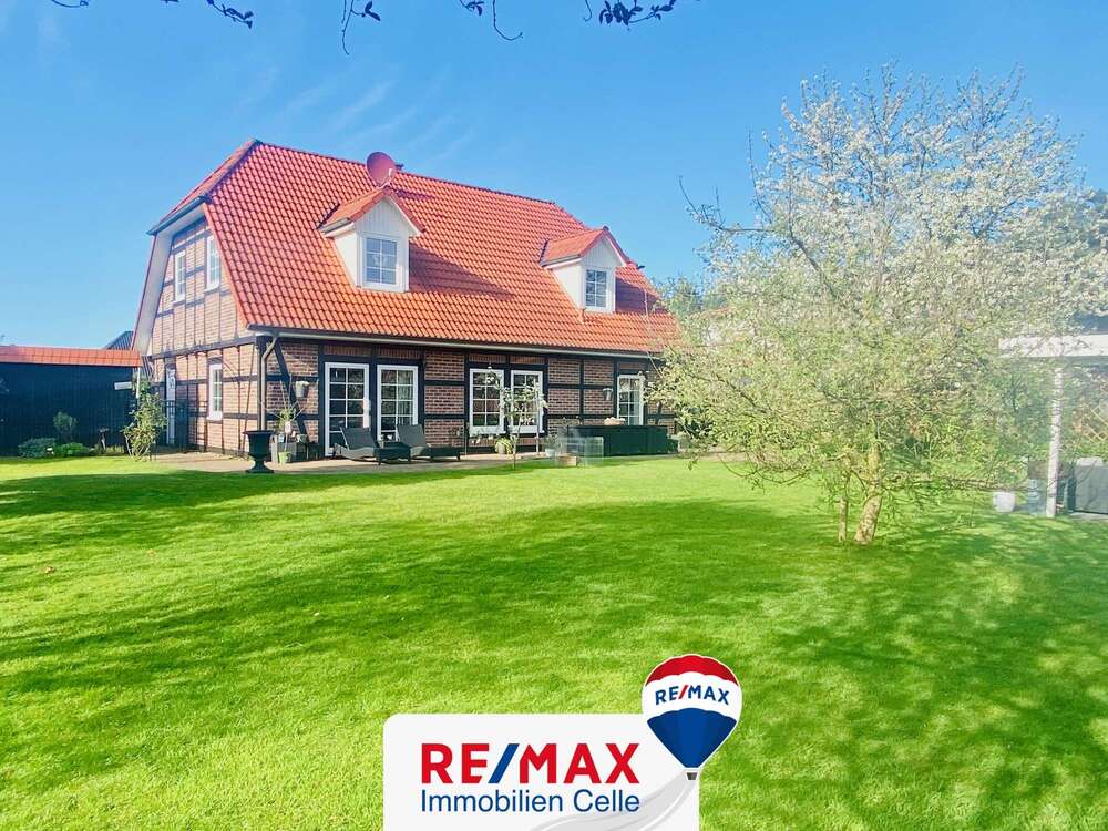 Thumbnail-Haus zum Kaufen in Ovelgönne 490.000,00 € 158 m²