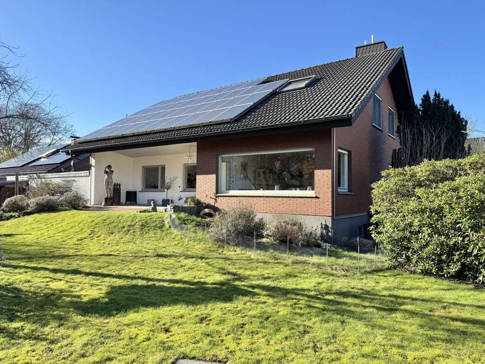 Thumbnail-Haus zum Kaufen in Detmold 525.000,00 € 219.9 m²