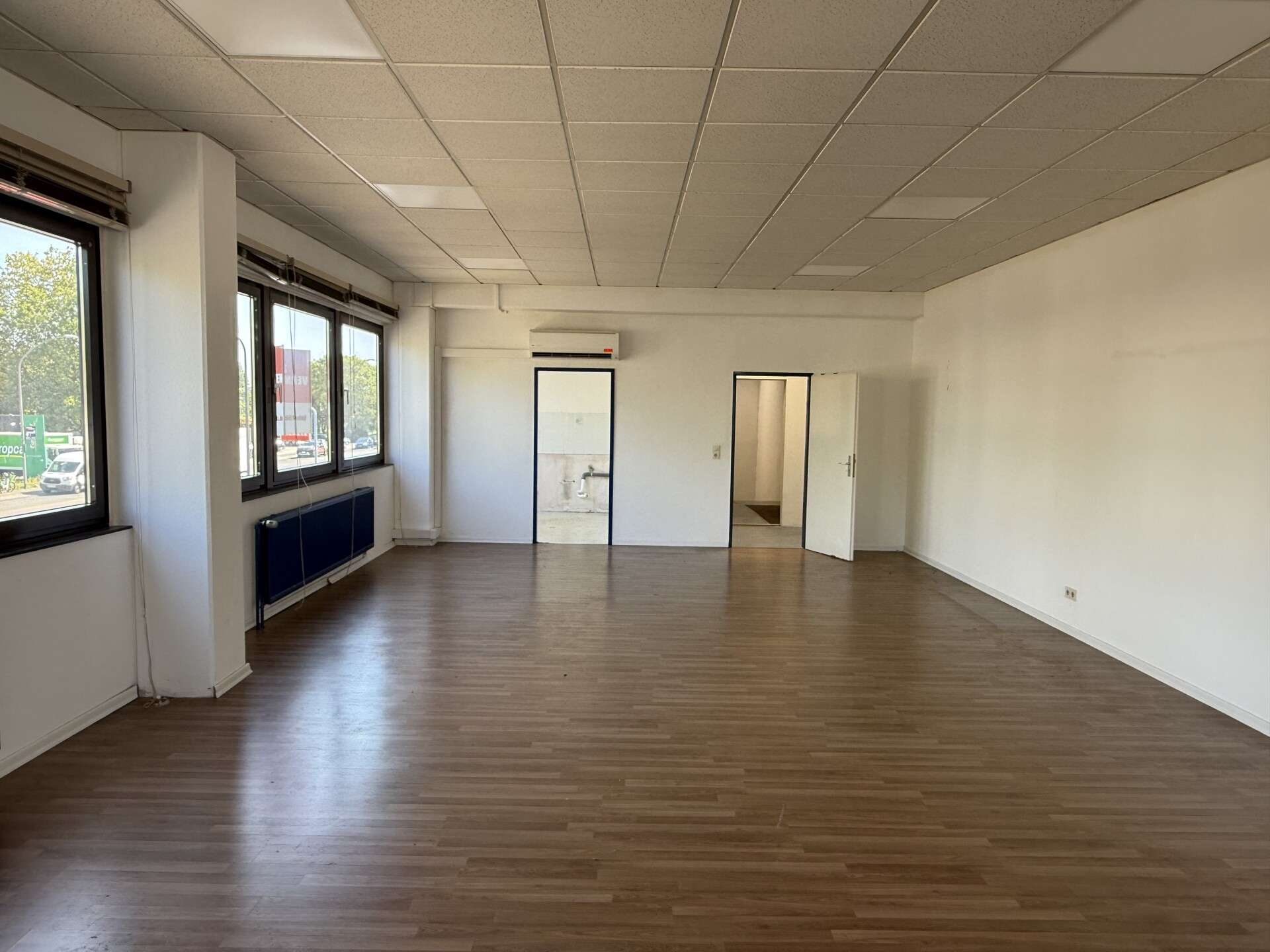 Thumbnail-Büro in Köln 2.000,00 € 140 m²