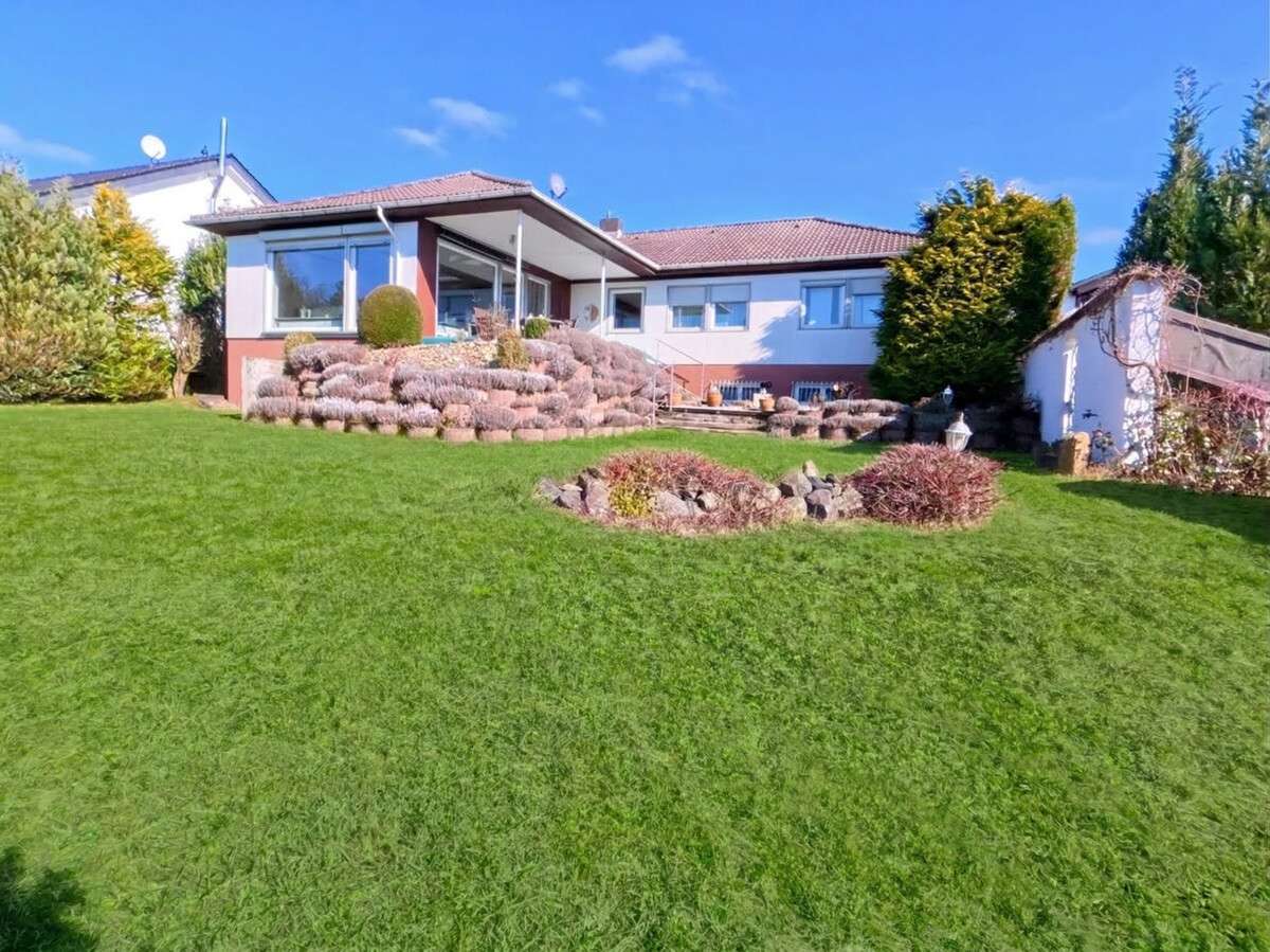 Thumbnail-Haus zum Kaufen in Reinheim 449.000,00 € 163 m²