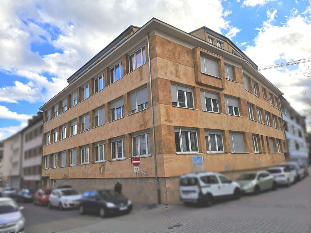 Thumbnail-Wohnung zum Kaufen in Pforzheim 275.000,00 € 89 m²