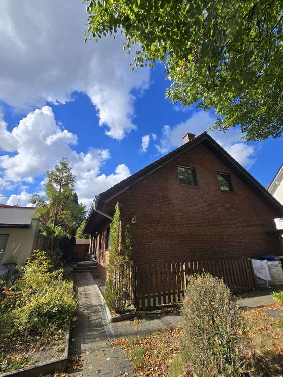 Thumbnail-Haus zum Kaufen in GlienickeNordbahn 670.000,00 € 171 m²