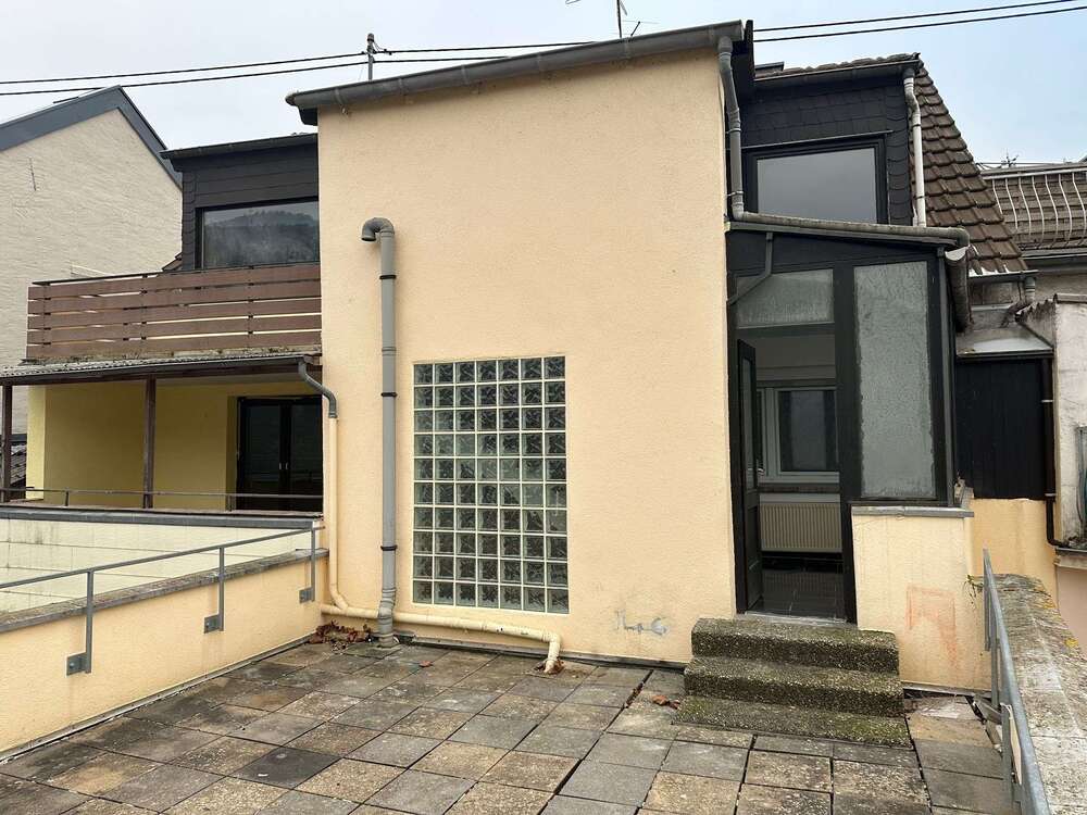 Thumbnail-Haus zum Kaufen in Trechtingshausen 289.000,00 € 221 m²
