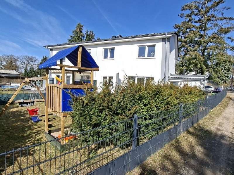 Thumbnail-Haus zum Kaufen in Strausberg 469.000,00 € 125 m²