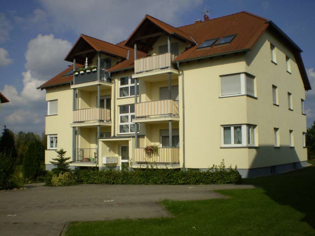 Thumbnail-Wohnung zum Mieten in Bitterfeld-Wolfen Thalheim 255,00 € 33.69 m²