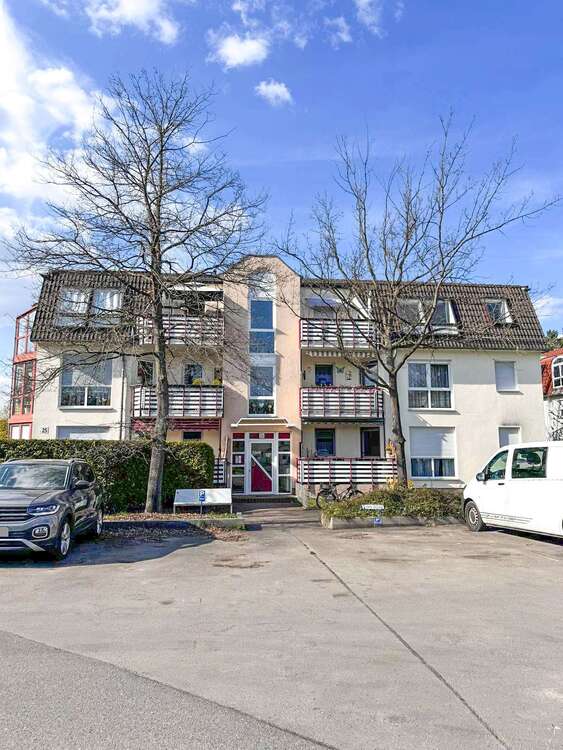 Thumbnail-Wohnung zum Kaufen in Velten 205.000,00 € 60.55 m²