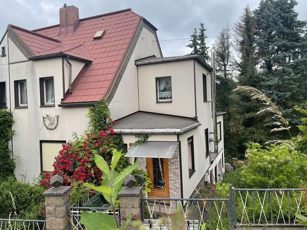 Thumbnail-Haus zum Kaufen in Aue-Bad Schlema 79.000,00 € 99 m²