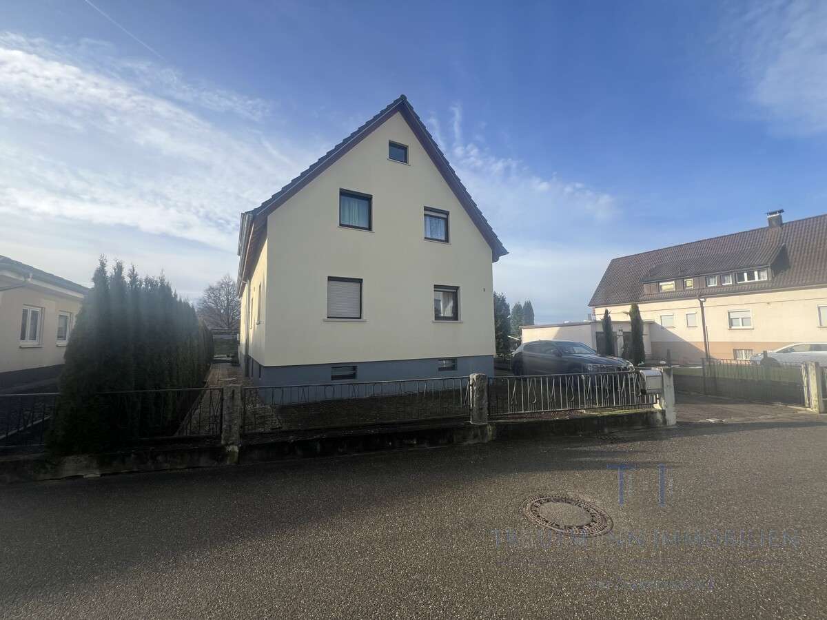 Thumbnail-Haus zum Kaufen in Oberkirch 485.000,00 € 210 m²