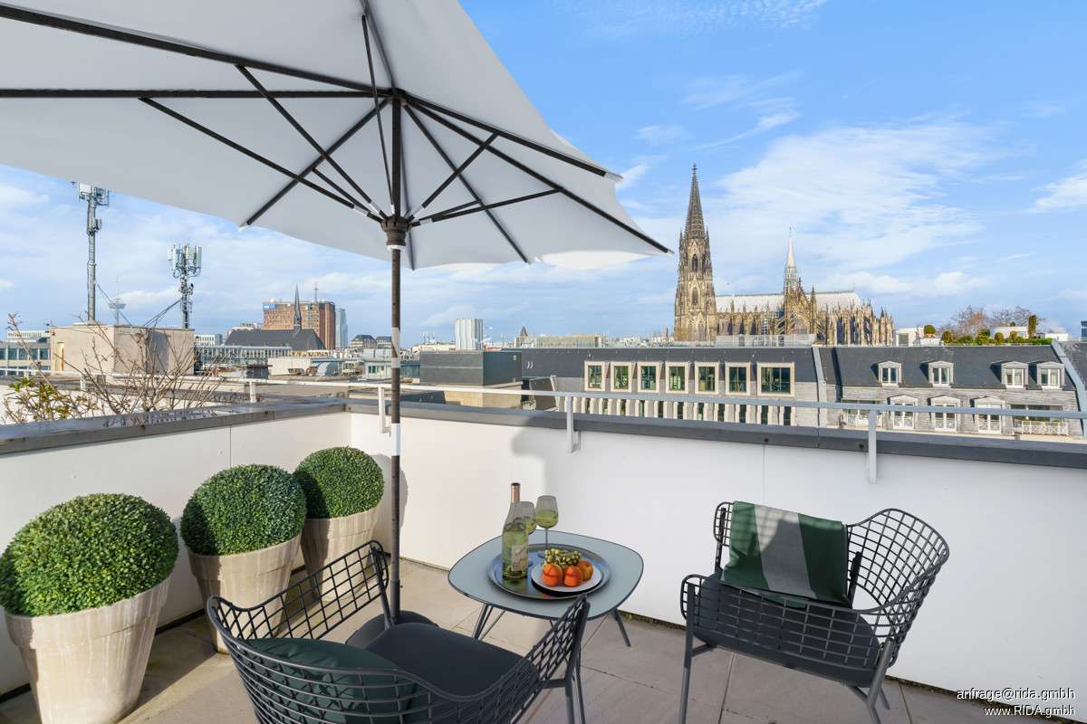Thumbnail-Wohnung zum Mieten in Köln Altstadt-Nord 2.490,00 € 95 m²