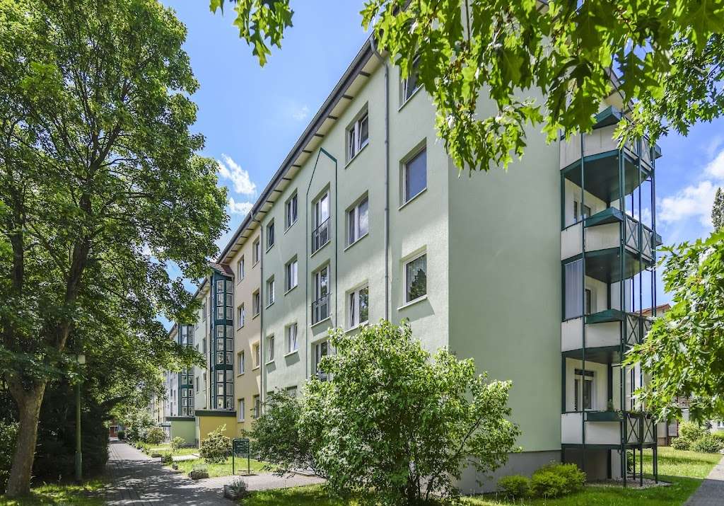 Thumbnail-Wohnung zum Mieten in Hoyerswerda 330,00 € 61.27 m²
