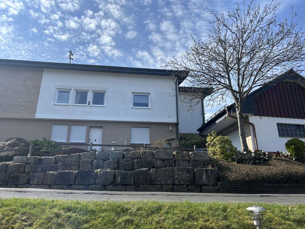 Thumbnail-Haus zum Kaufen in wilnsdorf 309.000,00 € 157 m²