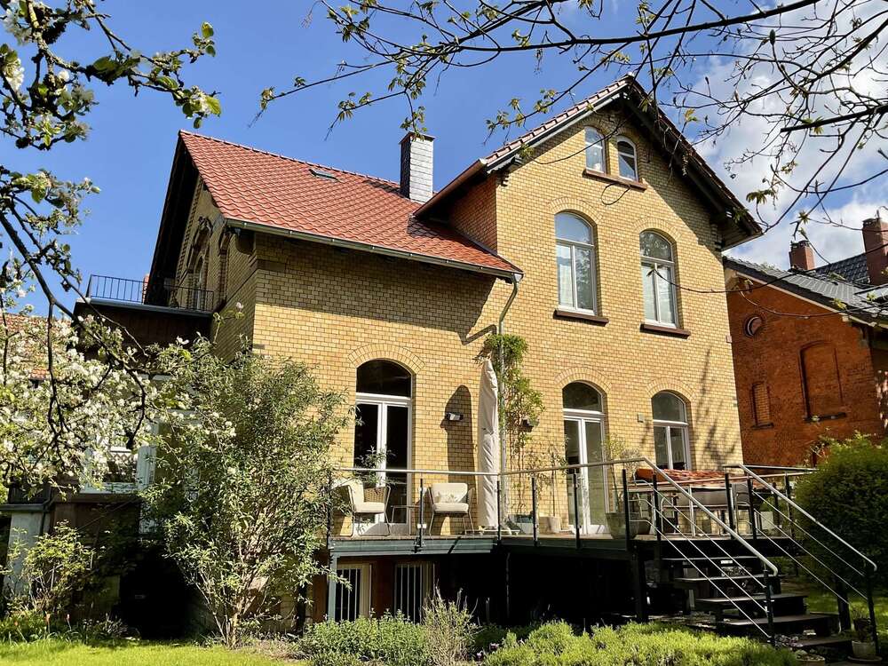 Thumbnail-Haus zum Kaufen in Göttingen 1.495.000,00 € 250 m²