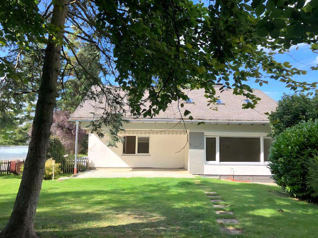 Thumbnail-Haus zum Kaufen in Taunusstein 695.000,00 € 178.33 m²