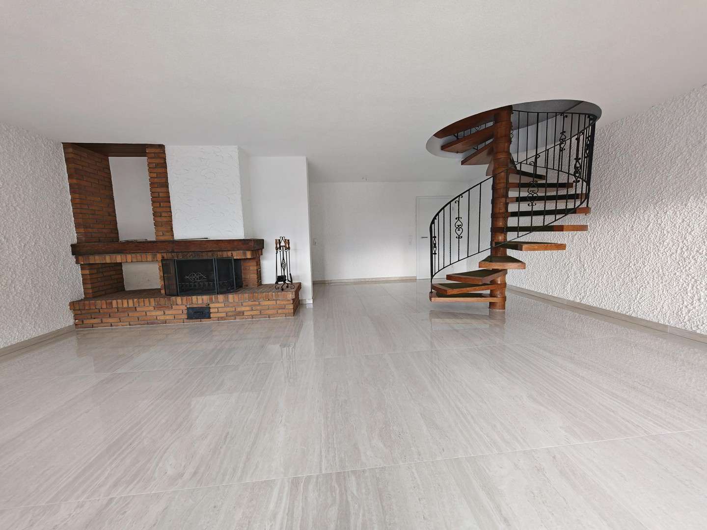 Thumbnail-Haus zum Kaufen in Frankenthal 548.000,00 € 230 m²