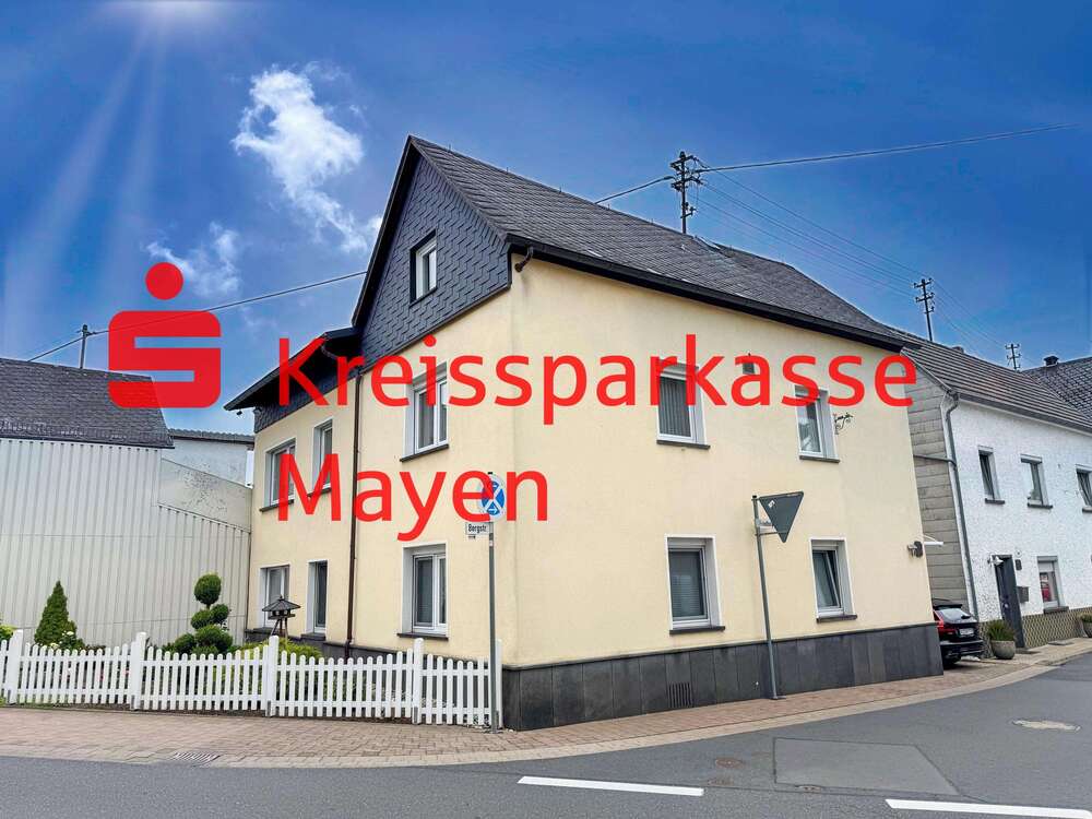 Thumbnail-Haus zum Kaufen in Ettringen 299.000,00 € 197 m²