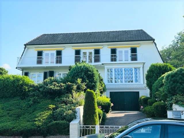 Thumbnail-Wohnung zum Mieten in Malente 950,00 € 118 m²