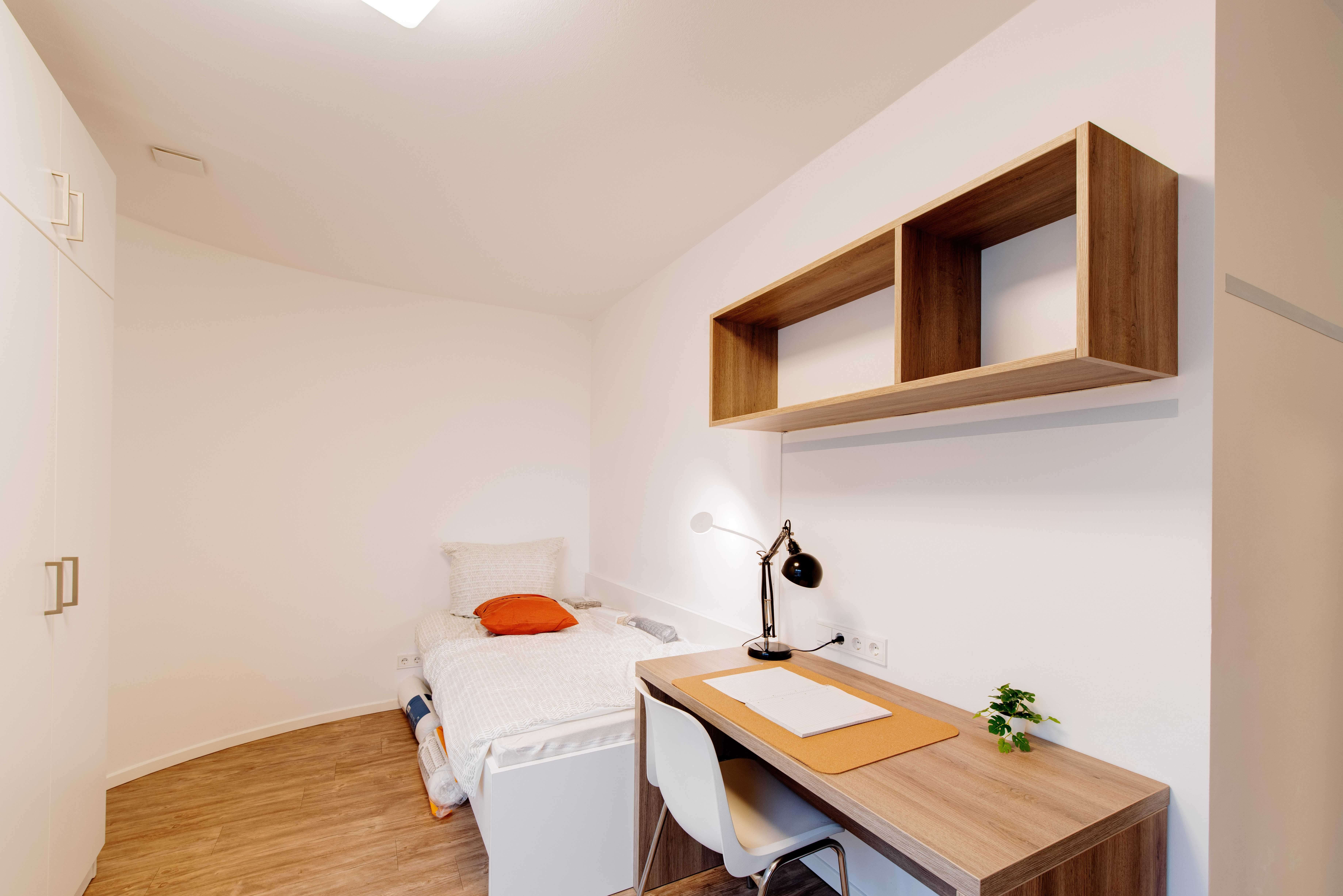 Thumbnail-Wohnung zum Mieten in Berlin 420,00 € 10 m²