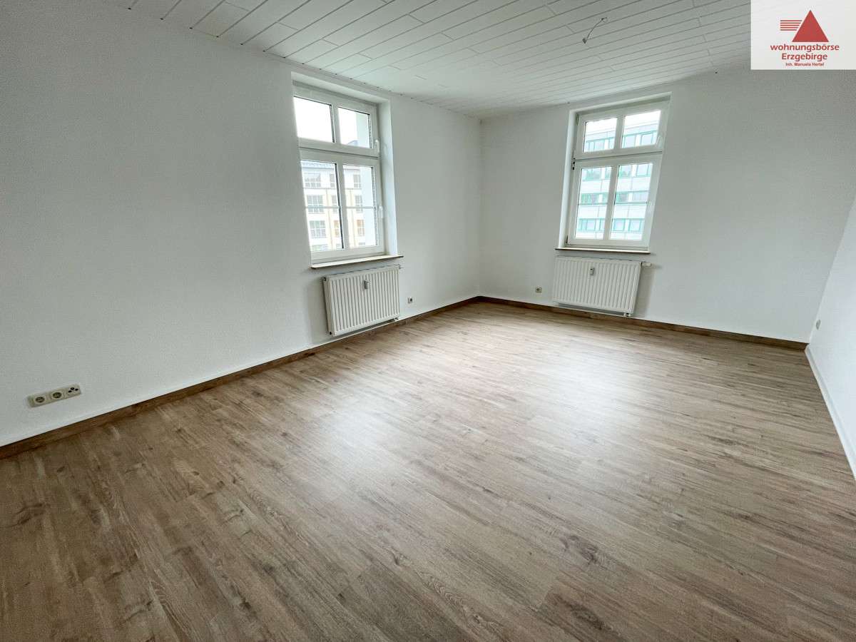 Thumbnail-Wohnung zum Mieten in Gornsdorf 350,00 € 60.93 m²