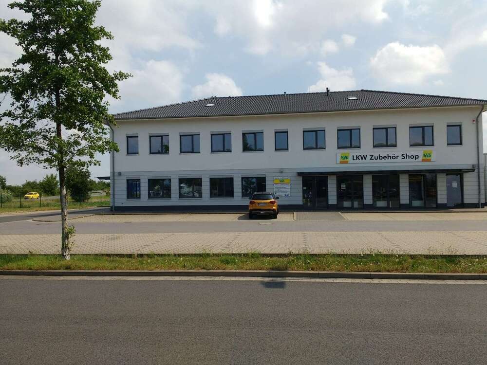 Thumbnail-Büro in Schwülper 2.800,00 € 318 m²