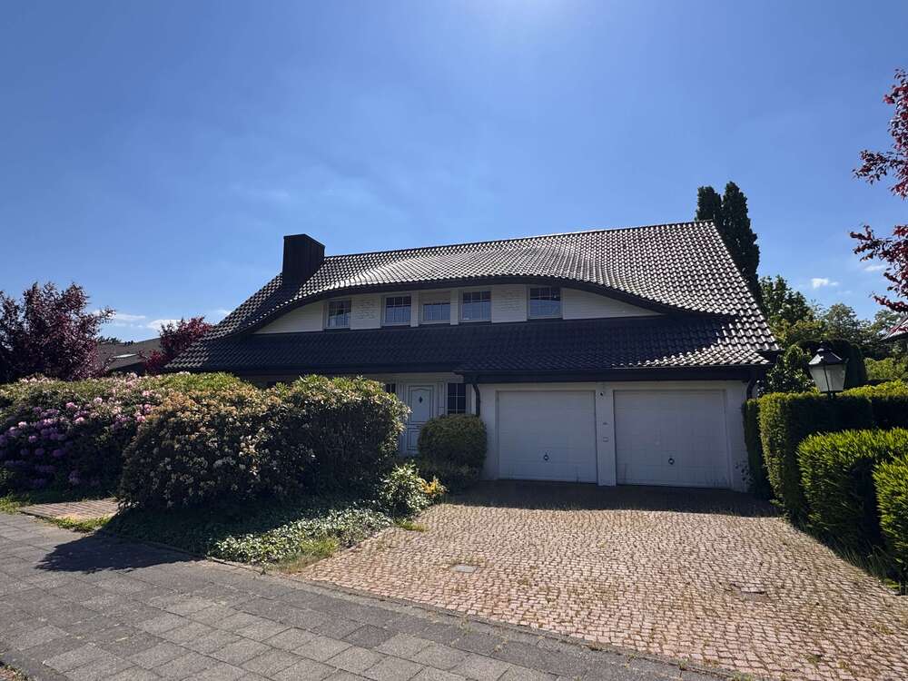Thumbnail-Haus zum Kaufen in Mönchengladbach 1.170.000,00 € 301.25 m²