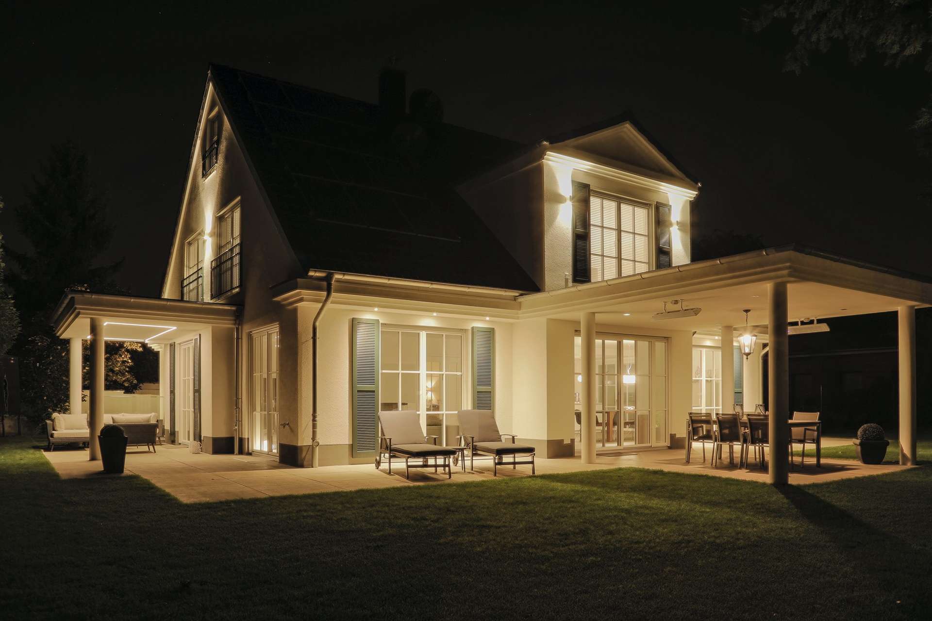 Thumbnail-Haus zum Kaufen in Düsseldorf 2.695.000,00 € 300 m²