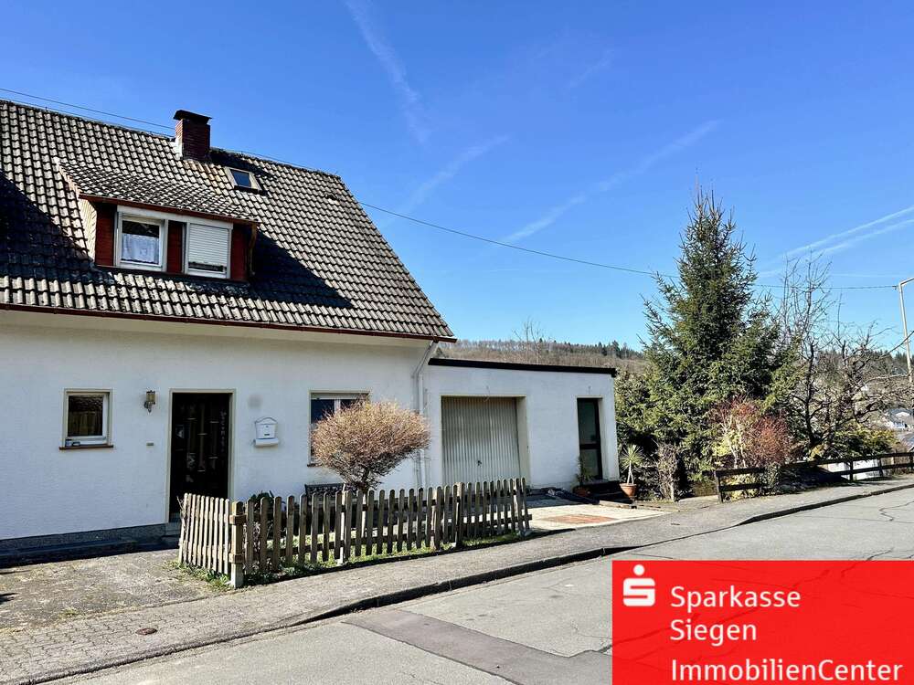 Thumbnail-Haus zum Kaufen in Hilchenbach 199.000,00 € 109.15 m²