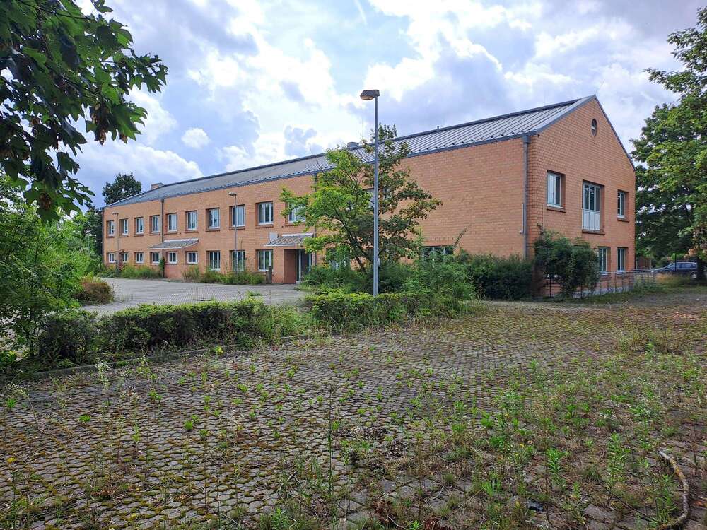 Thumbnail-Büro in Leipzig Mockau-Nord 1.983.000,00 € 1091 m²