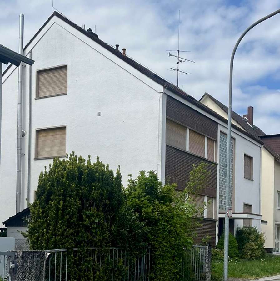 Thumbnail-Haus zum Kaufen in Heusenstamm 769.000,00 € 255 m²