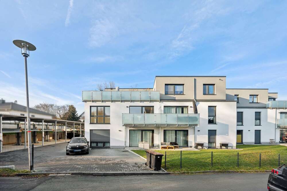 Thumbnail-Wohnung zum Kaufen in Solms 374.900,00 € 98.56 m²