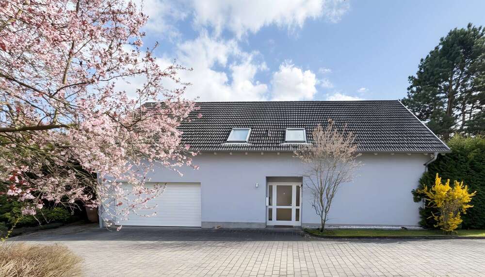Thumbnail-Haus zum Kaufen in Mackenbach 485.000,00 € 204 m²