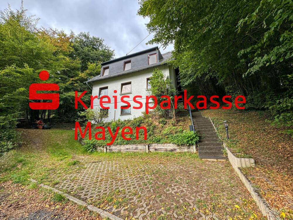 Thumbnail-Haus zum Kaufen in Roes 245.000,00 € 170 m²