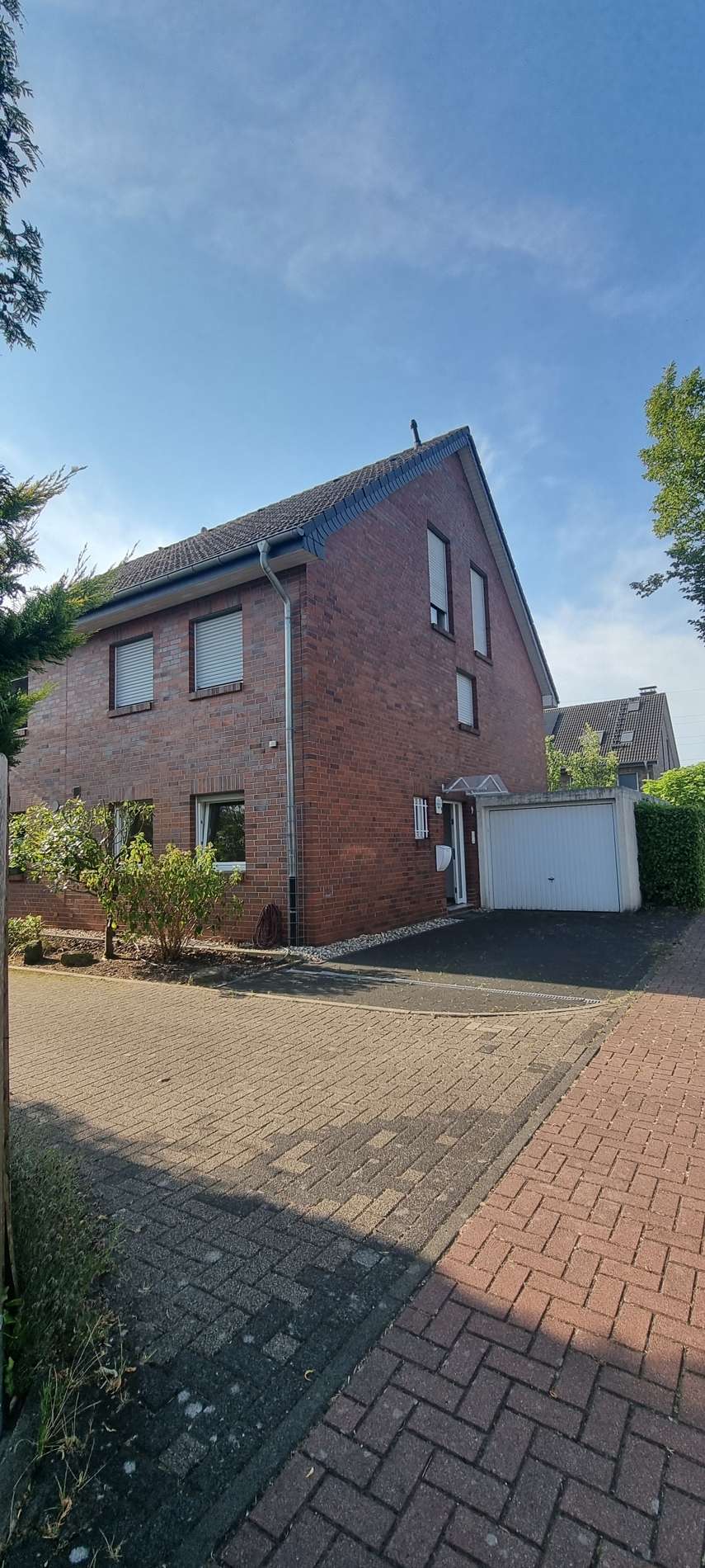 Thumbnail-Haus zum Kaufen in Moers 487.296,00 € 135.36 m²