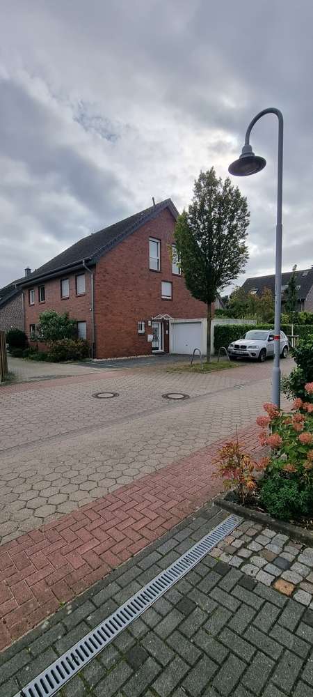 Thumbnail-Haus zum Kaufen in Moers 472.500,00 € 135.36 m²