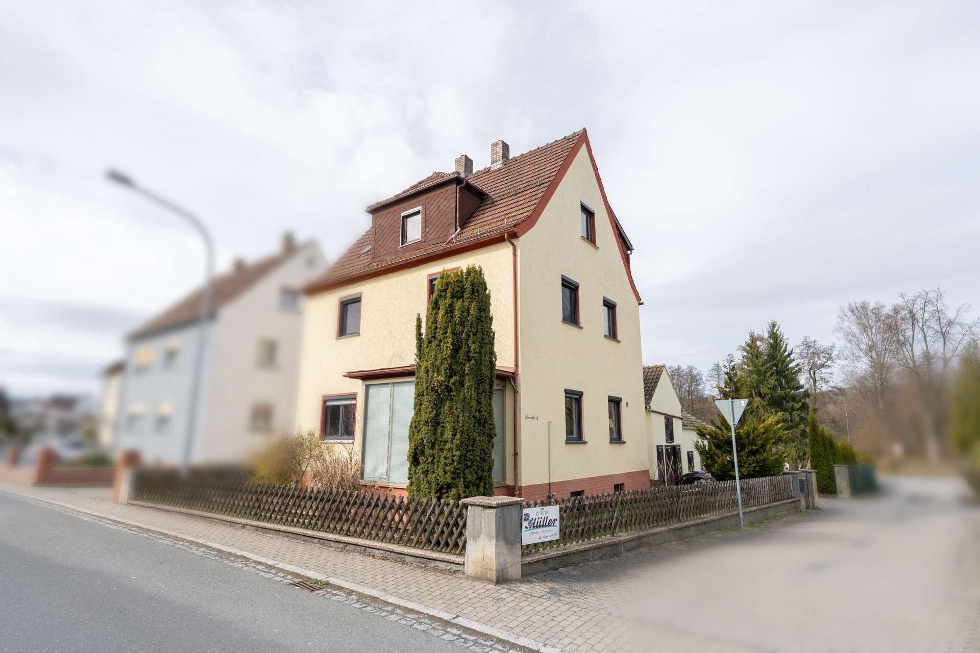 Thumbnail-Haus zum Kaufen in Neustadt bei Coburg 235.000,00 € 157 m²