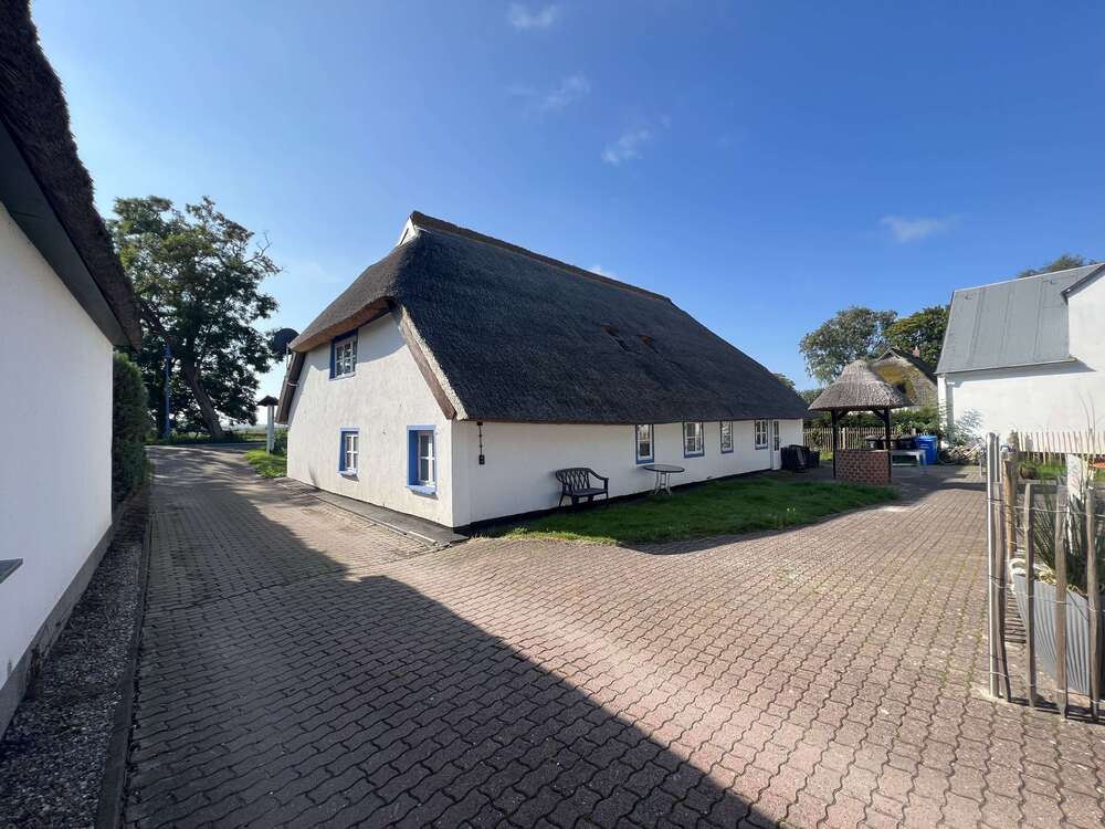 Thumbnail-Haus zum Kaufen in Middelhagen 695.000,00 € 206 m²