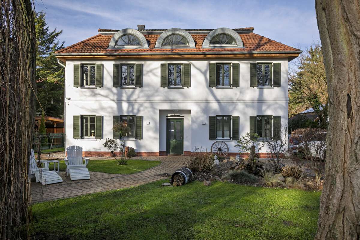 Thumbnail-Haus zum Kaufen in Dahlwitz-Hoppegarten 1.490.000,00 € 286.25 m²