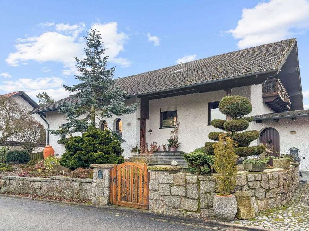 Thumbnail-Haus zum Kaufen in Feilitzsch 335.000,00 € 148 m²