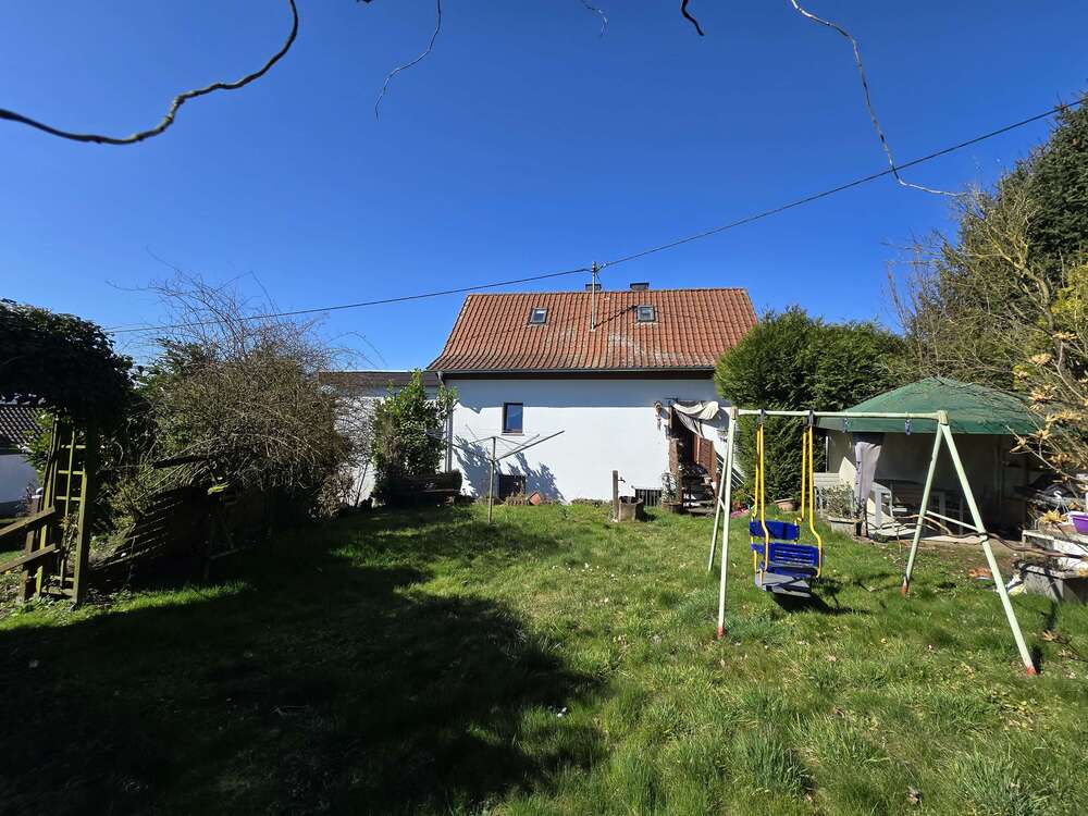 Thumbnail-Haus zum Kaufen in Lebach 169.000,00 € 180 m²