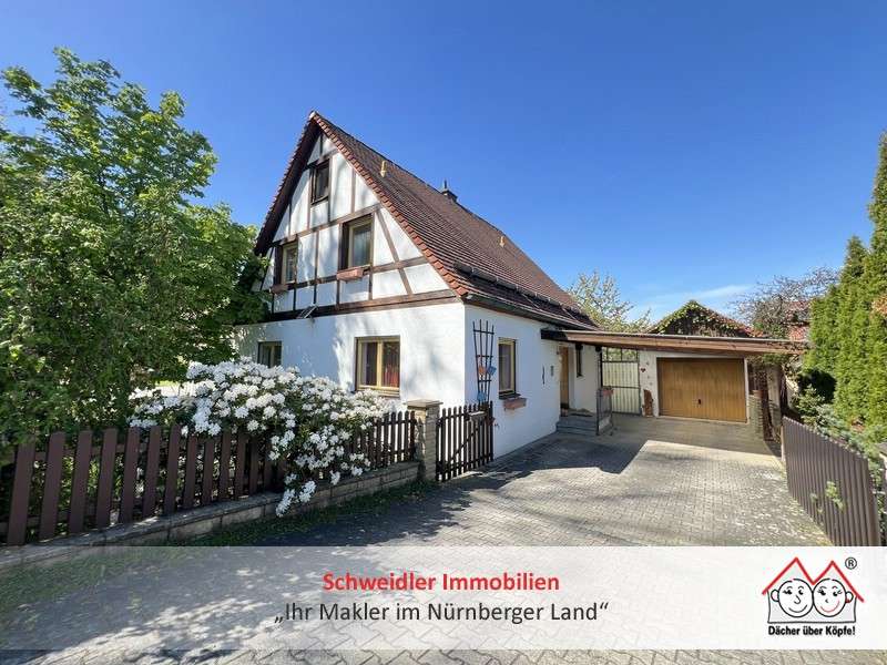 Thumbnail-Haus zum Kaufen in Lauf-Kuhnhof 638.000,00 € 113.89 m²
